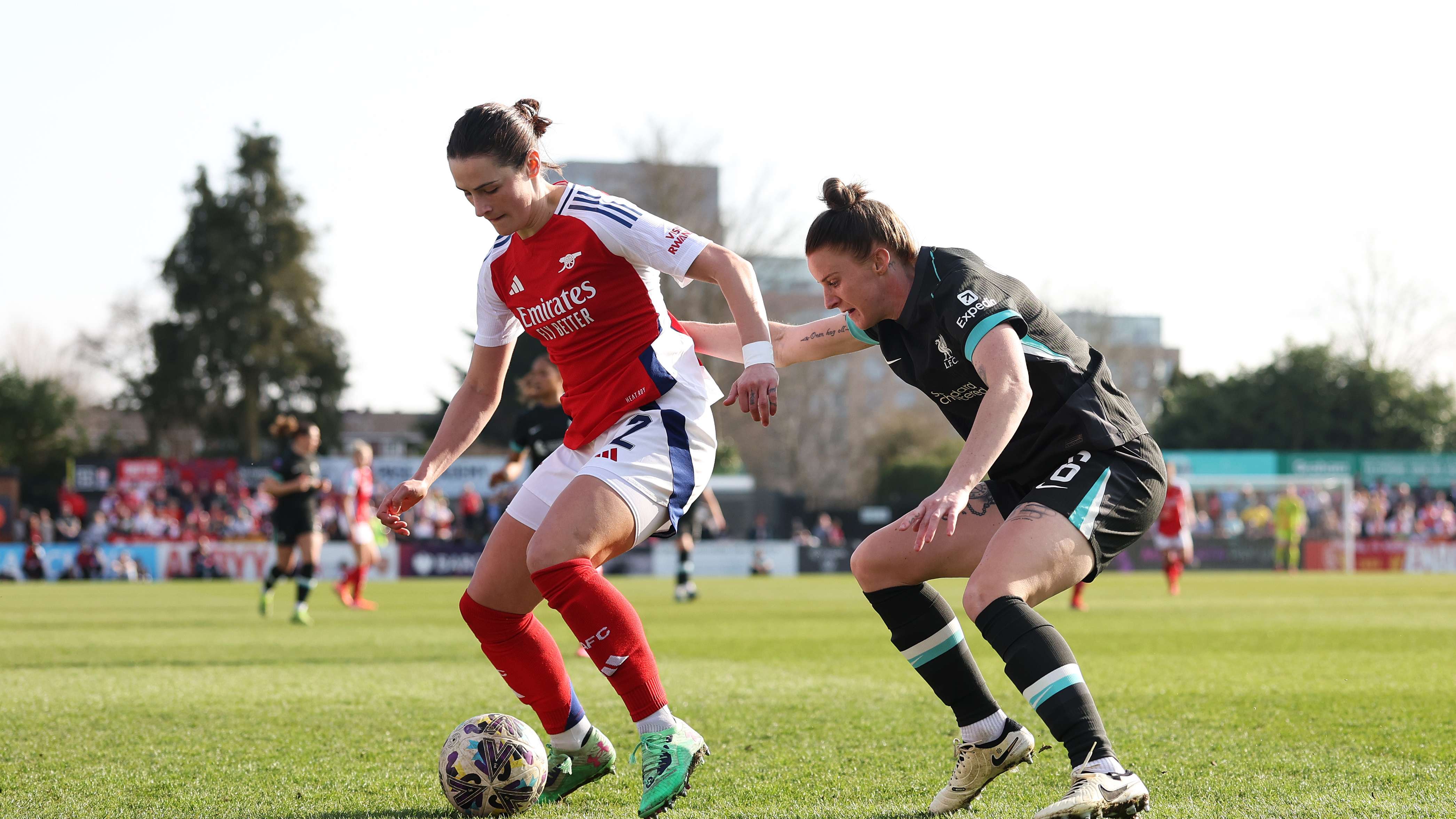 球员受到这 球员受到这